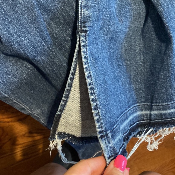 Show Me Your Mumu Blue Pull On Flair Jeans! Size Large - Picture 11 of 11
